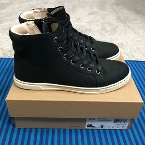UGG W Gradie High Top Zip Sneaker Boots